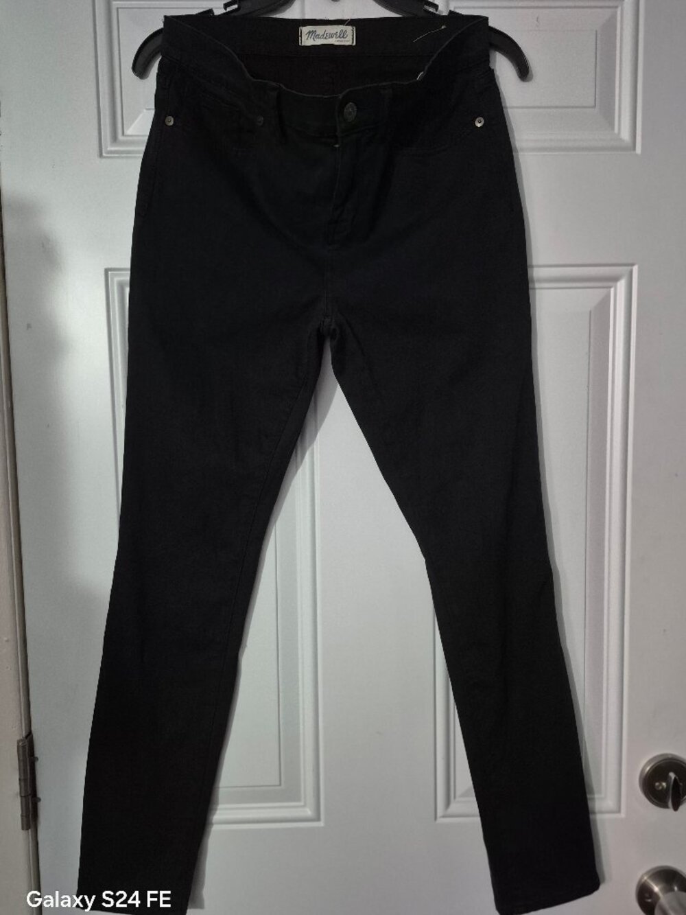Madewell Jeans. High rise, skinny. Size 28. Black.